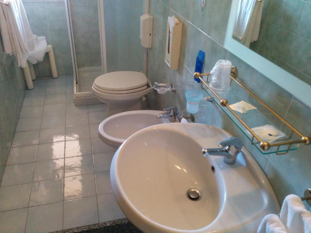 Hotel Blu Marlin Villasimius Quarto foto